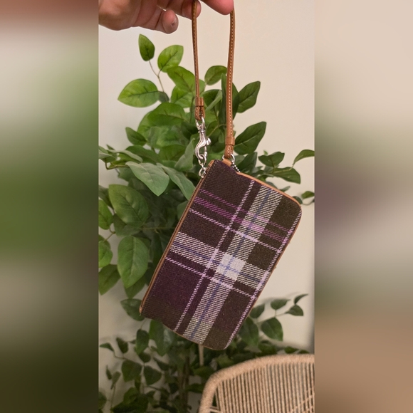 Coach Vintage Plaid Wool Wristlet with Leather Trim - Picture 2 of 4